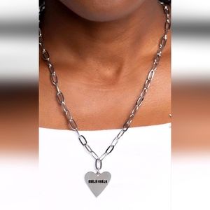 Mama Heart Pendant Necklace